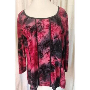 F81 Sere Nade New York Woman burgundy & black velvety floral blouse & lacy trim